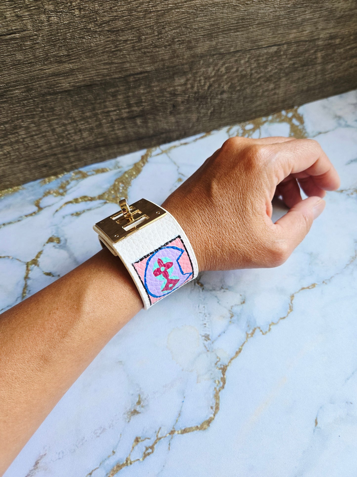 Anak Peranakan Cat Tile White Bracelet