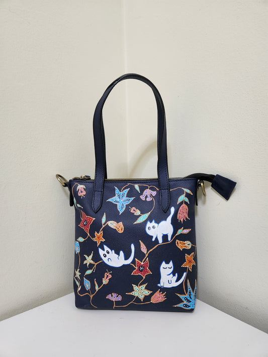 Felis catus Cat Batik Tote Bag
