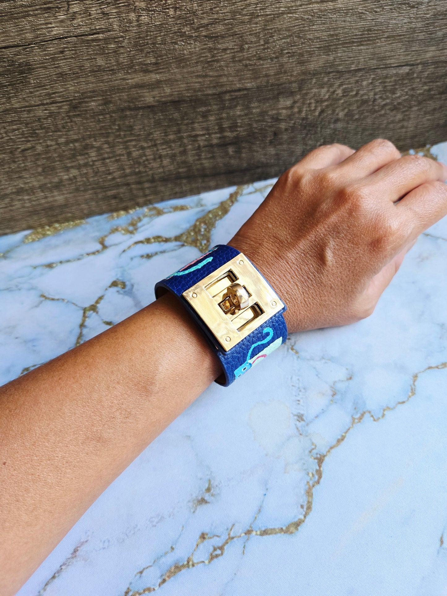 Anak Peranakan Cat Tile Navy Blue Bracelet