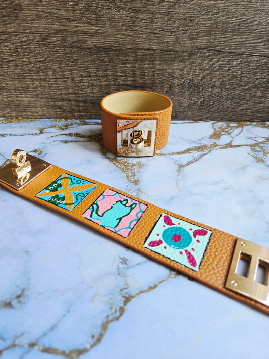 Anak Peranakan Cat Tile Tan Bracelet