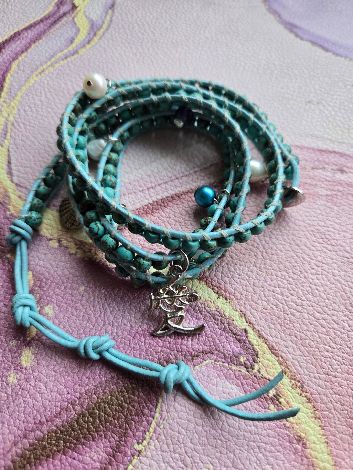Love 爱 - Five tours Turquoise leather wrap bracelet