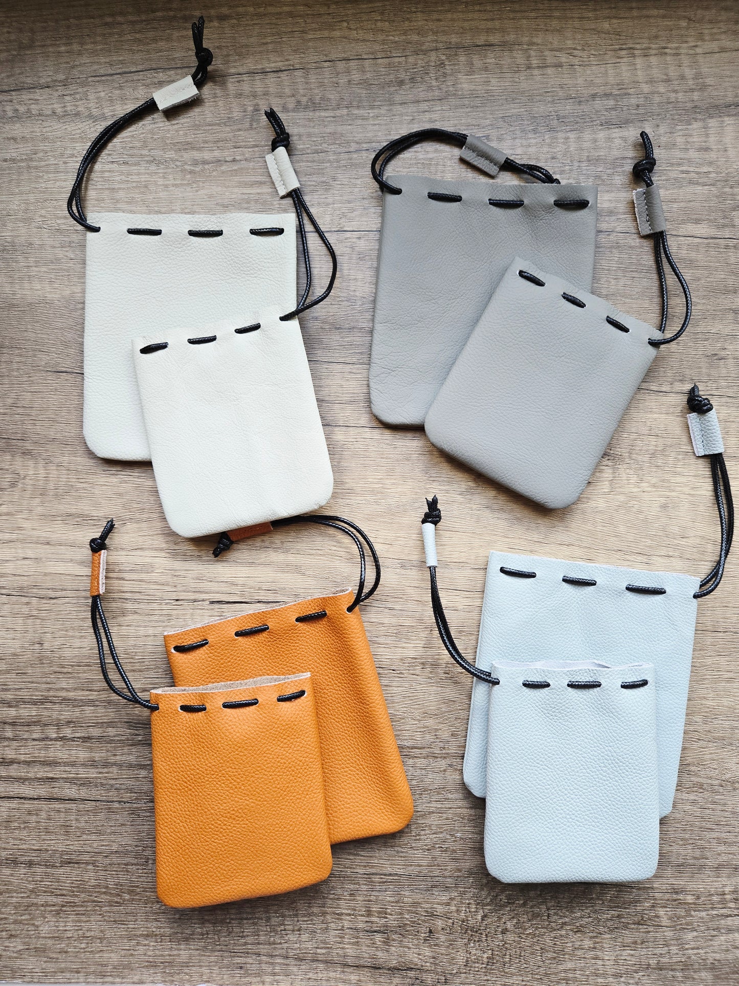 Handmade drawstring pouch (Medium)